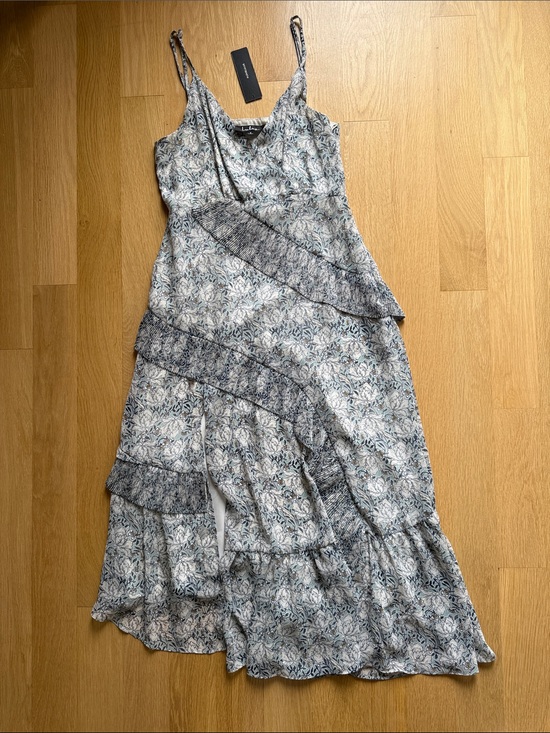 Lulus Dresses & Skirts - Lulu's Blue and White Floral Ruffle Midi Dress